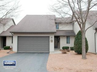 840 E River Dr APT D, De Pere, WI 54115