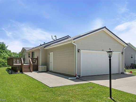 4th image of 670 Tern Ct