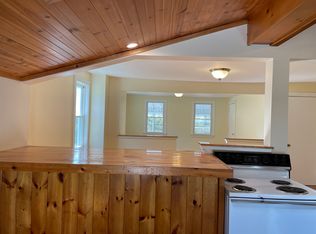 60 Columbia St, Lee, MA 01238