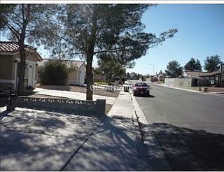 2nd image of 1517 Rainbow Meadows Dr