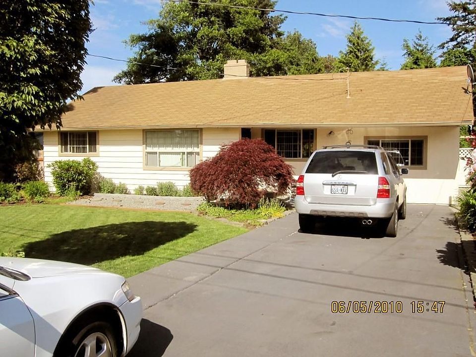 1st image of 21420 33rd Ave S