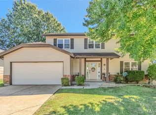 3758 Gumtree Ln, Saint Louis, MO 63129