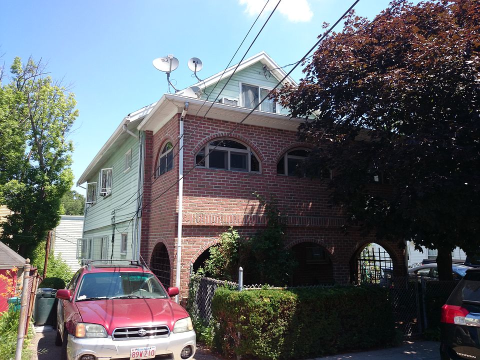 Building Photo 3