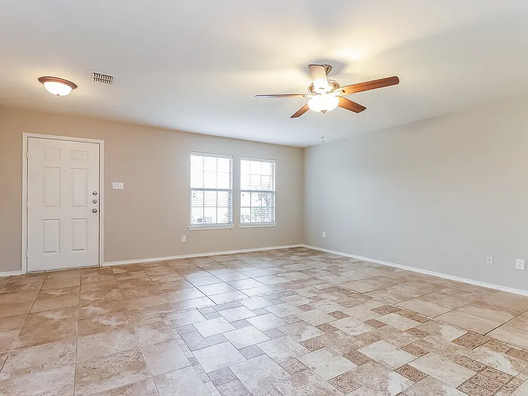 2501 Mill Springs Pass — Photo 2