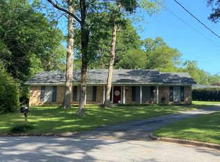 2209 Fairwood Ct, Mobile, AL 36609