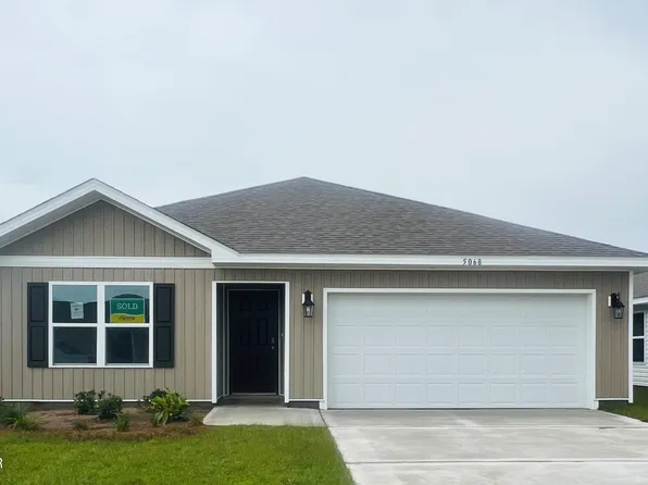 5068 Rivergrass Dr, Panama City, FL 32404