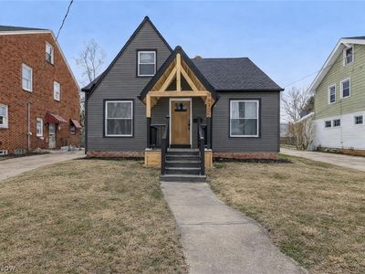 16305 Marquis Ave, Cleveland, OH, 44111