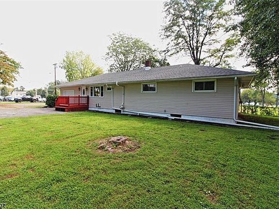 2nd image of 908 Culkin St