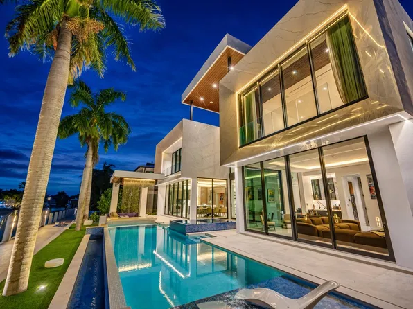 2856 NE 26TH Place, Fort Lauderdale, FL 33306