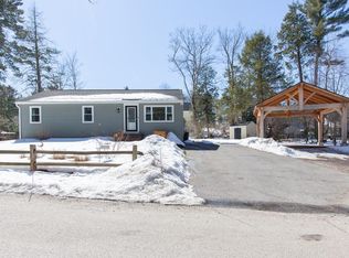 40 Pillsbury Rd, Sandown, NH 03873
