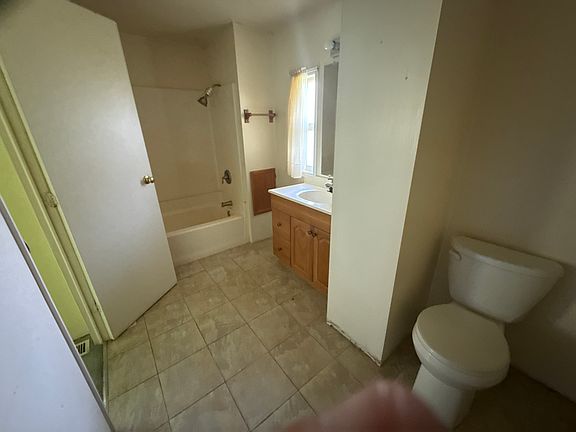 5th image of 4915 Swegle Rd NE Unit 35