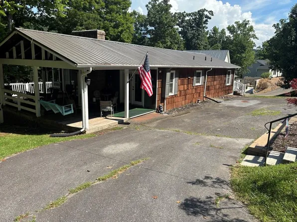 23105 S Montego Bay Rd, Abingdon, VA 24211