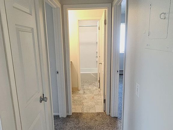 5th image of 4610 Jenewein Rd APT 5