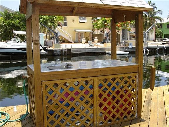 Fish Table