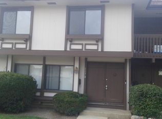 1178 San Simeon Dr, Hanover Park, IL 60133
