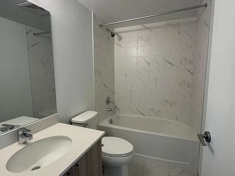 556 Marlee Ave #621 — Photo 3