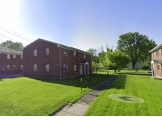 902 Sinclair St #2, Fairdale, KY 40118