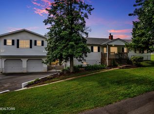 144 Carden Farm Dr, Clinton, TN 37716