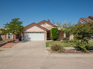 737 Colchester Dr, El Paso, TX 79912