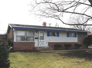 335 E Normandy Dr, Addison, IL 60101