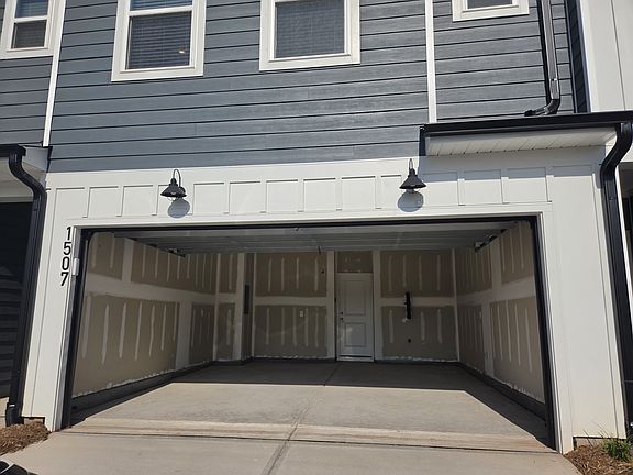 5th image of 1507 Everton Ave