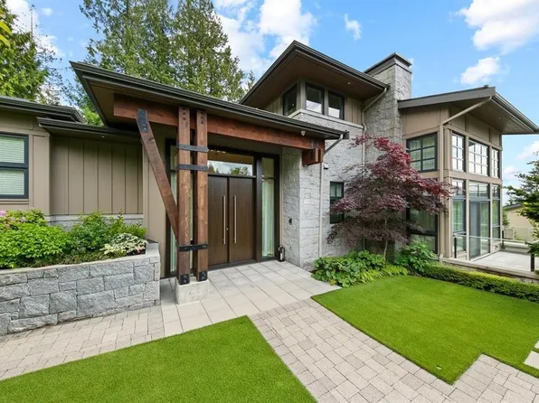 2972 Burfield Pl, West Vancouver, BC V7S 0A9