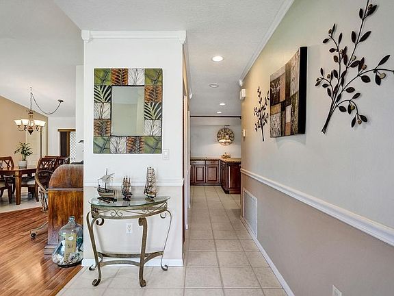 4th image of 7629 Sunflower Drive