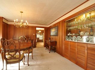 499 Metropolitan Ave, Hyde Park, MA 02136