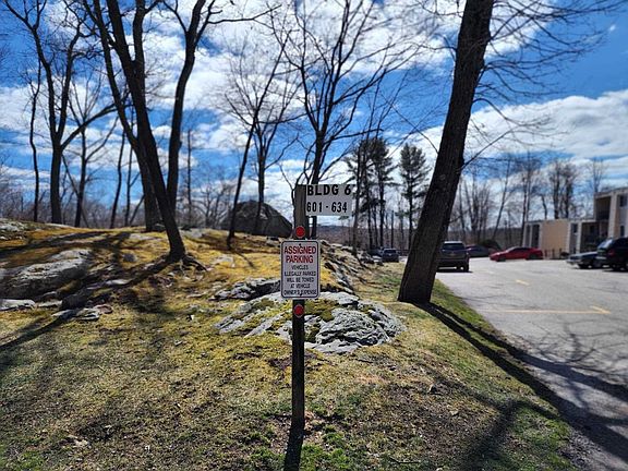 2nd image of Fox Run Ln #621
