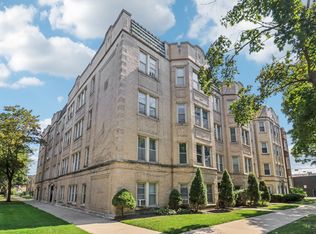 5621 N Spaulding Ave #3S, Chicago, IL 60659