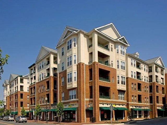 Cedar Court Apartments