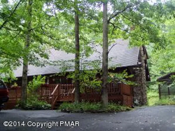 3198 Stony Run Ln, Cresco, PA 18326