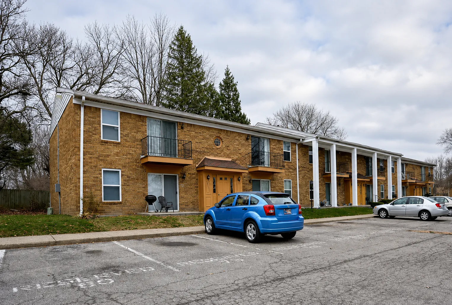 Oak Hill — Photo 1