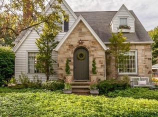 19441 Story Rd, Rocky River, OH 44116