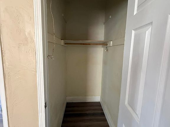 5th image of 2218 S Taylor St APT 3