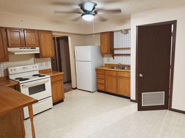 228 W Broadway St #1