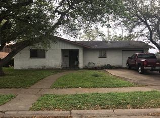 4113 Montego Dr, Corpus Christi, TX 78411