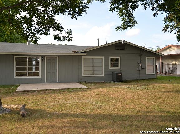 3rd image of 7506 Gallop Dr