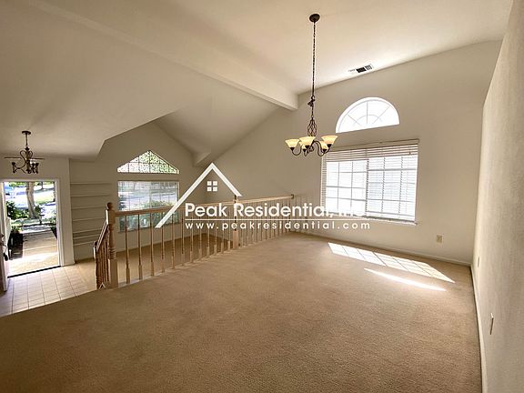 5th image of 166 Orange Blossom Cir