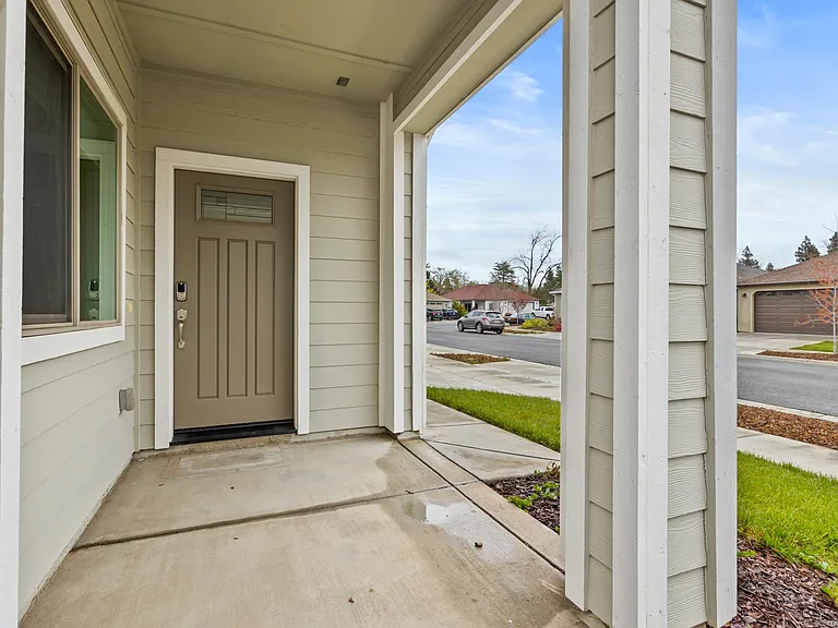2923 Carlene Pl — Photo 3