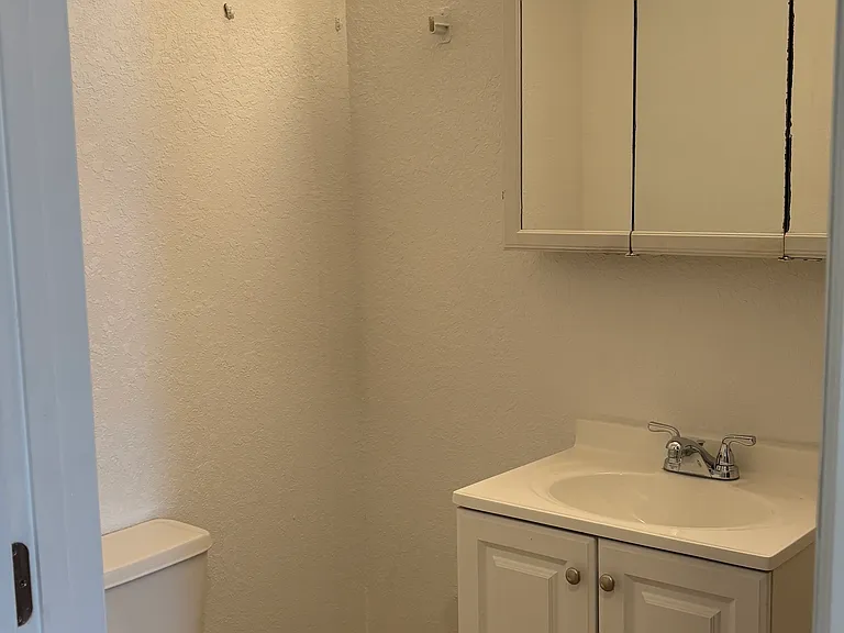 7225 Boca Ciega Dr #8 — Photo 23