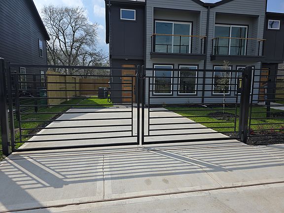 Front of home w/gate.