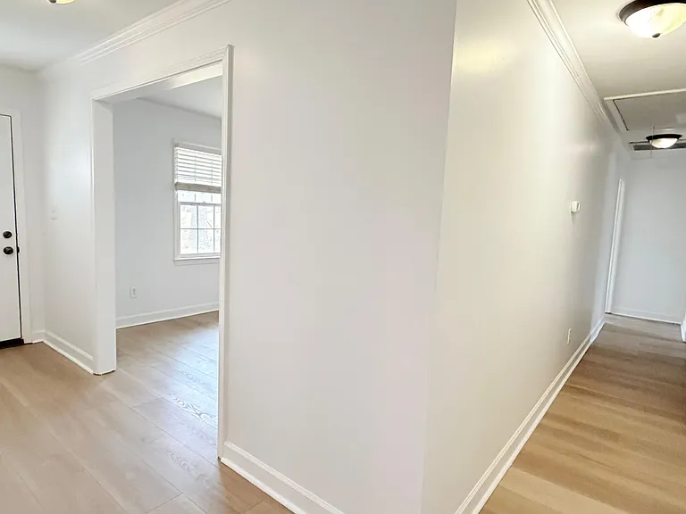 4411 Green Bay Trl — Photo 10