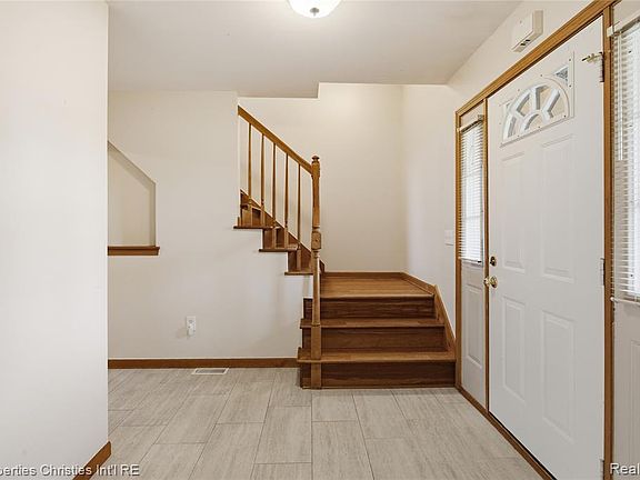 5th image of 6474 Bedview Dr