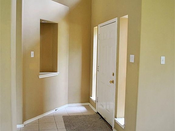 2nd image of 17523 Forest Vine Ct