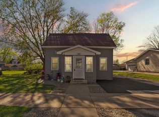 1114 1st Ave NW, Faribault, MN 55021