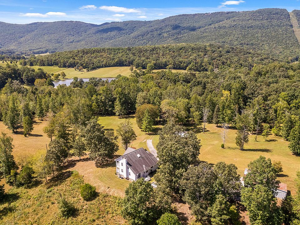 2nd image of 1619 Back Valley Rd