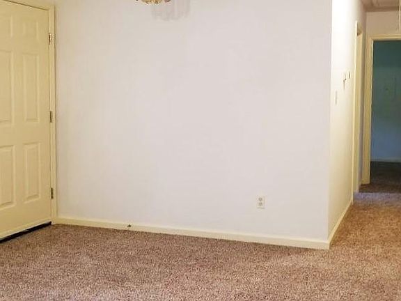2nd image of 117 Alta Ln