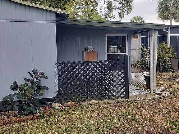 5th image of 13203 Lemon Ave