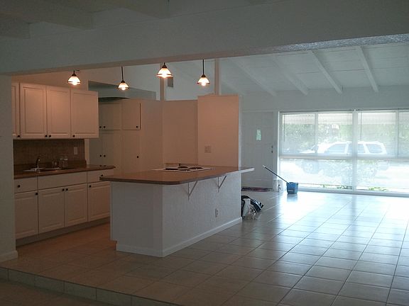 3rd image of 2448 Marathon Ln